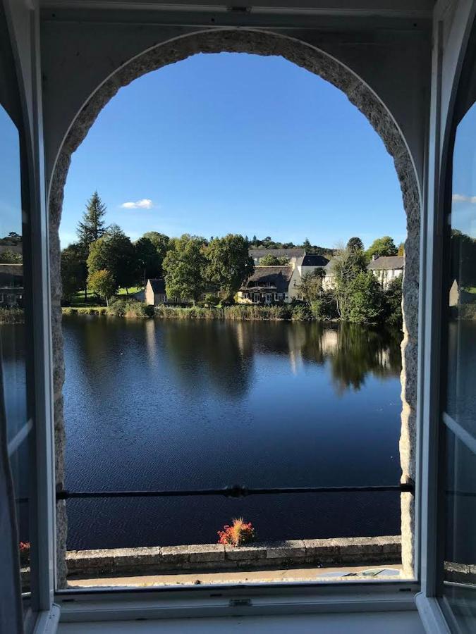 Vue Sur Le Lac Huelgoat Eksteriør bilde